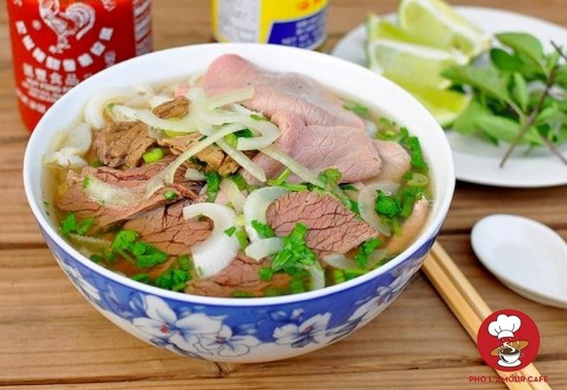 Vietnamese Pho in Pho L’amour Cafe Restaurant