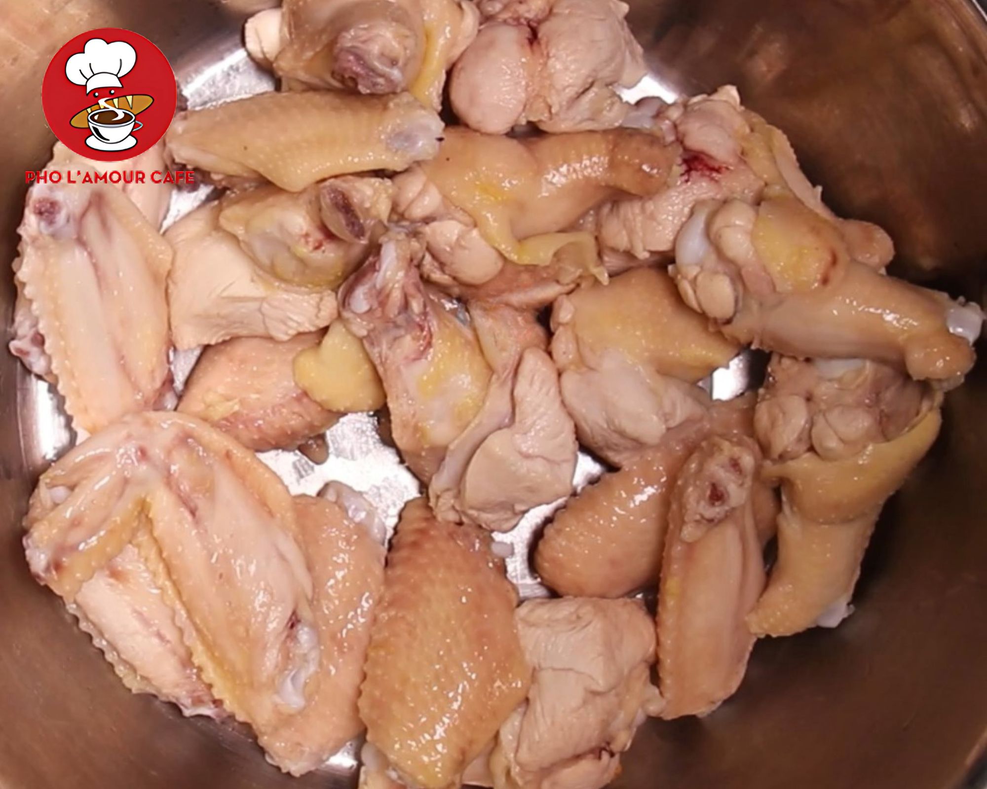 Prepare some chicken wings