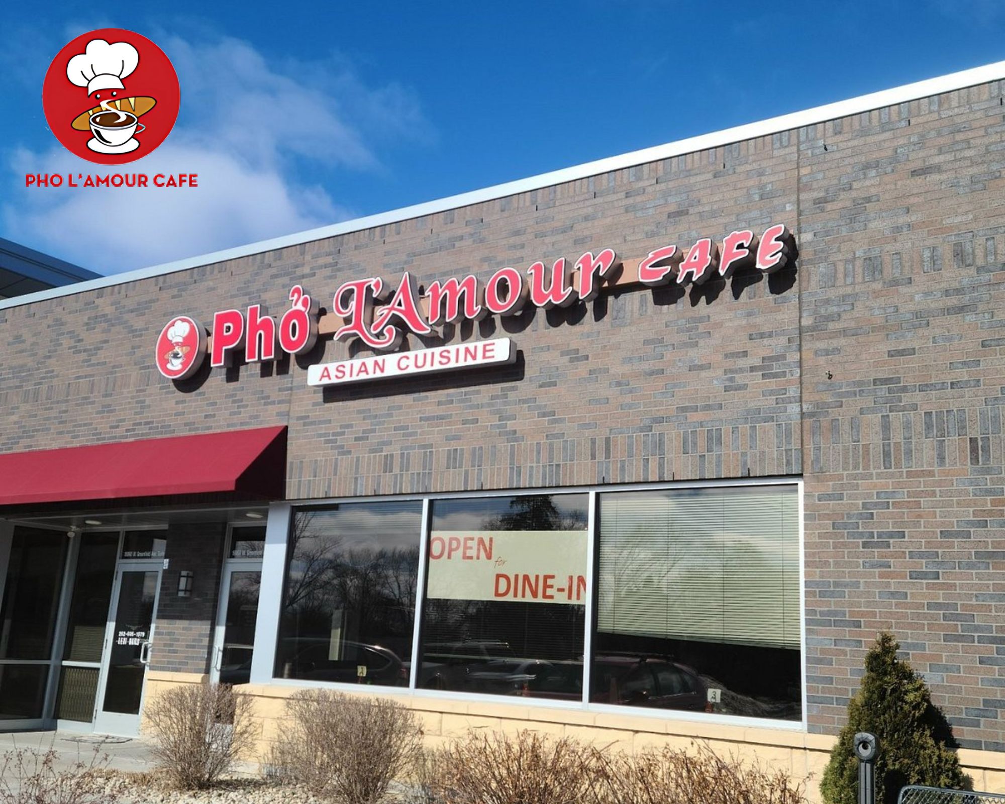 Sandwiches Saigon Bacon – The Heart of Vietnamese Street Food at Pho L’amour Cafe